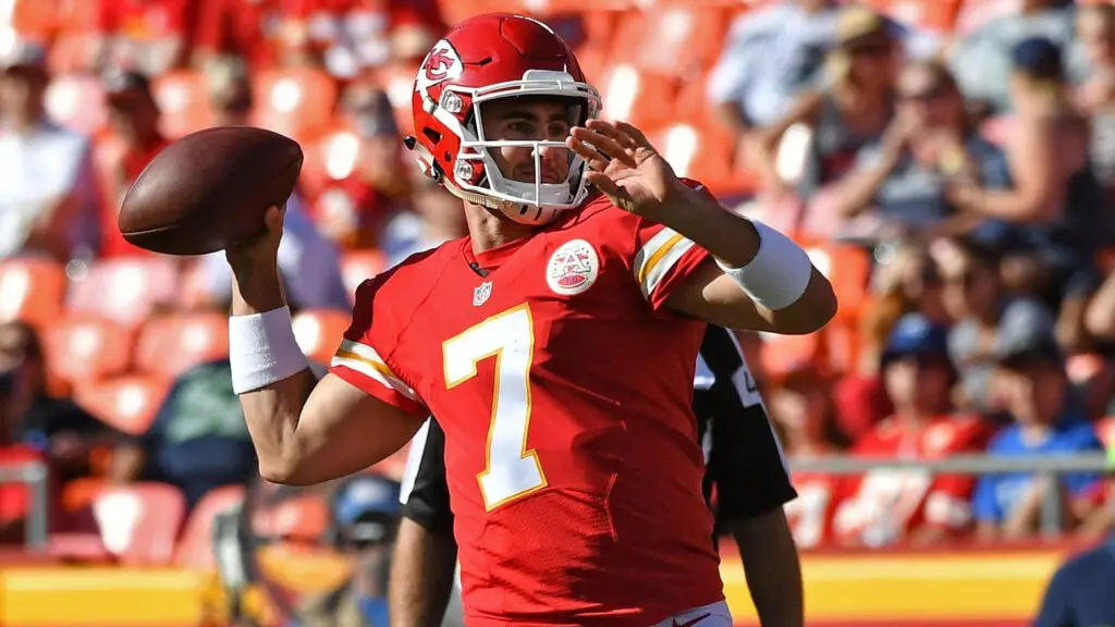 Former Kansas City Chiefs quarterback Aaron Murray throws a pass against the Seattle Seahawks during the second half