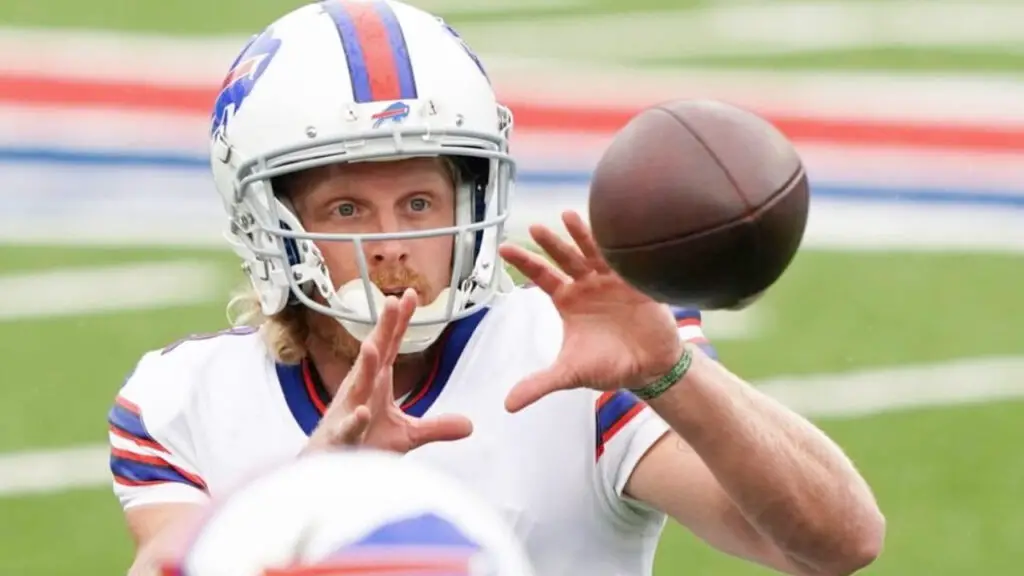 Buffalo Bills wide receiver Cole Beasley making a reception before a game