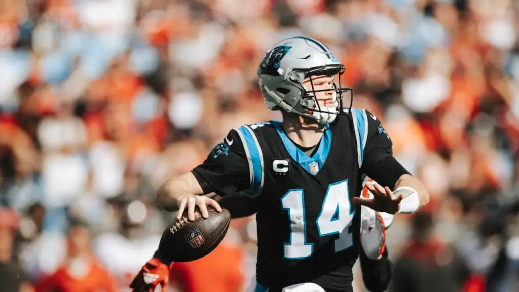 Carolina Panthers quarterback Sam Darnold attempts a pass against the Tampa Bay Buccaneers
