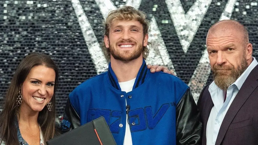 Logan Paul signs with the WWE 