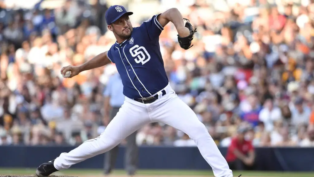 San Diego Padres pitcher Huston Street throws a pitch against the San Francisco Giants