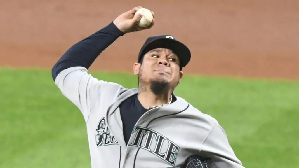 Seattle Mariners pitcher Felix Hernandez pitches during a baseball game against the Baltimore Orioles