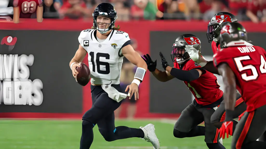 Jacksonville Jaguars quarterback Trevor Lawrence scrambles during the second half of the game against the Tampa Bay Buccaneers 