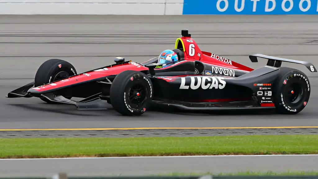 Schmidt Peterson Motorsports driver Robert Wickens drives during the IndyCar Series ABC Supply 500
