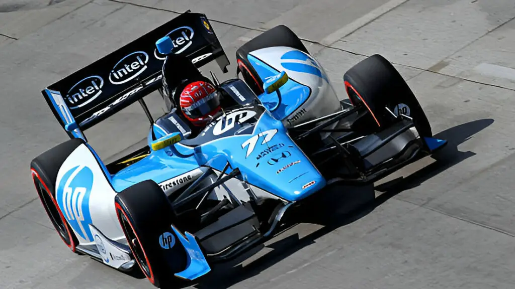 Schmidt Hamilton Motorsports driver Simon Pagenaud drives down the front stretch en route to winning the Grand Prix of Baltimore