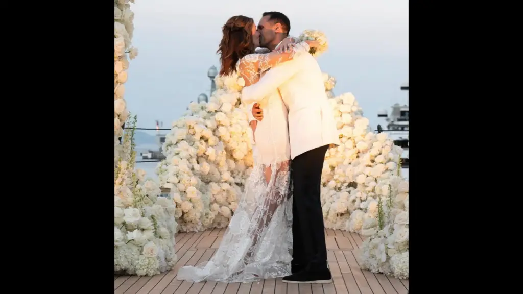 Charlotte Jones Anderson Wedding Photo