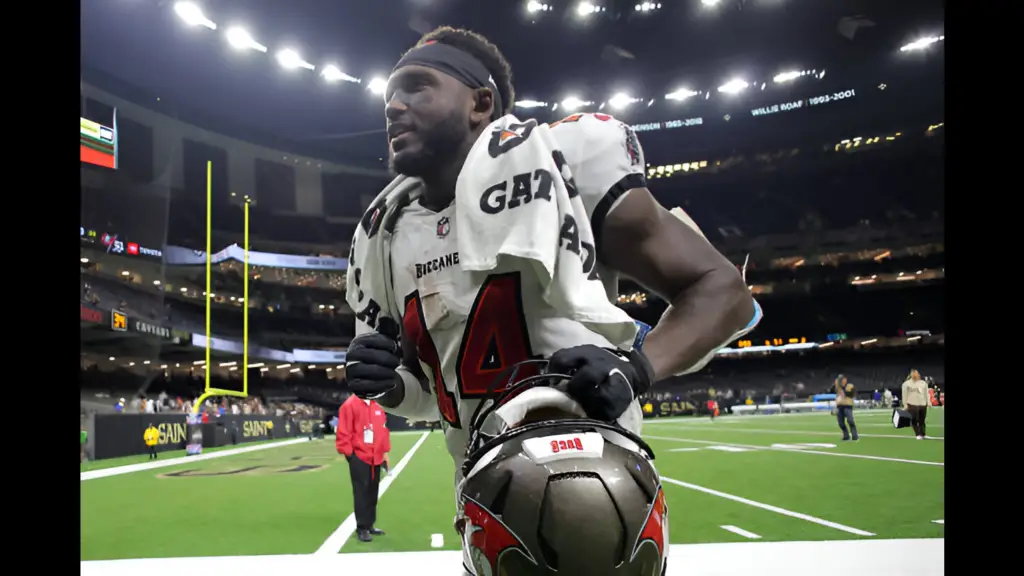 Tampa Bay Buccaneers wide receiver Chris Godwin reacts to the fans as he runs off the field after a game against the New Orleans Saints