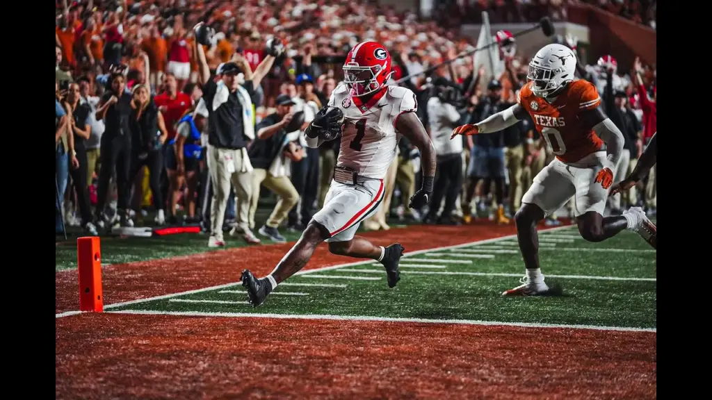 Georgia Bulldogs running back Trevor Etienne scores a touchdown against the Texas Longhorns