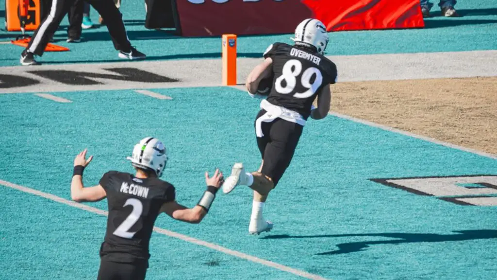 UTSA Roadrunners quarterback Owen McCown hit Patrick Overmeyer for a touchdown reception against the Coastal Carolina Chanticleers