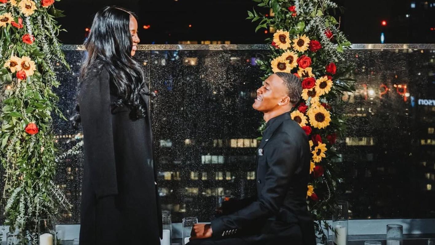 DeVonta Smith proposes to his girlfriend