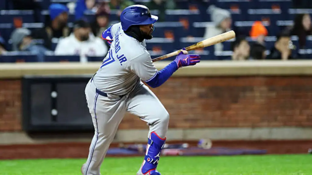 Toronto Blue Jays star Vladimir Guerrero Jr. hits an RBI single during the fifth inning against the New York Mets
